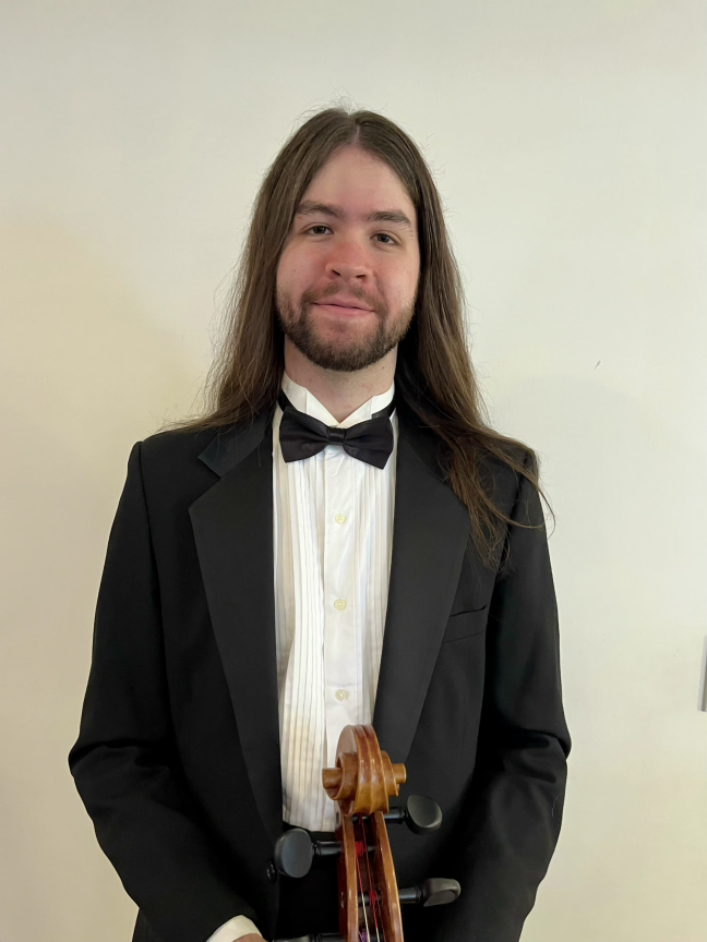 photo of soloist Benjamin Borthwick